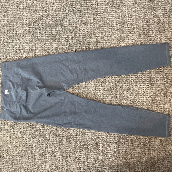 Vuori Elevation Leggings - Picture 2 of 3